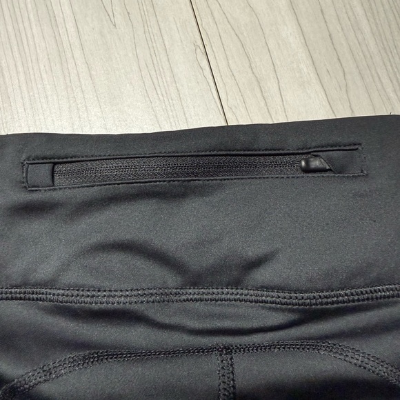 Nike Women's Black Shorts - Picture 8 of 8